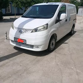 Nissan NV200 2019