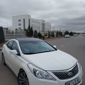 Hyundai Azera 2016