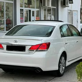 Toyota Avalon 2011