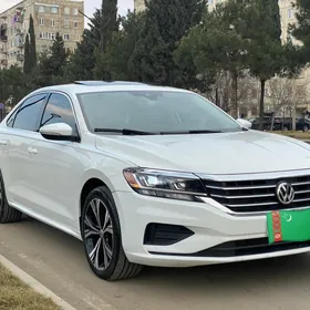 Volkswagen Passat 2021