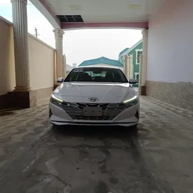 Hyundai Elantra 2021