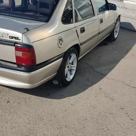Opel Vectra 1993