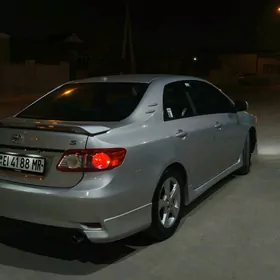Toyota Corolla 2013
