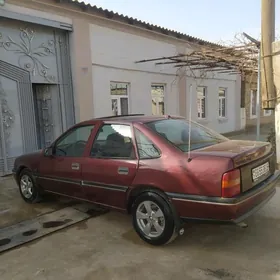 Opel Vectra 1990