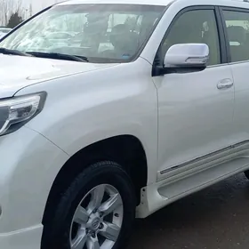 Toyota Land Cruiser Prado 2014