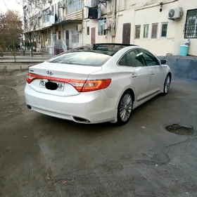 Hyundai Azera 2012