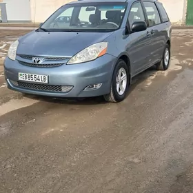 Toyota Sienna 2006