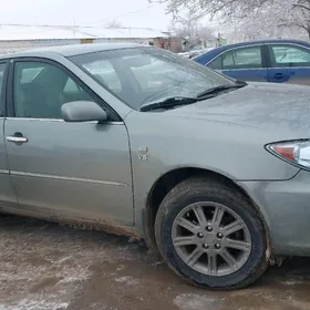 Toyota Camry 2005