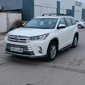 Toyota Highlander 2018