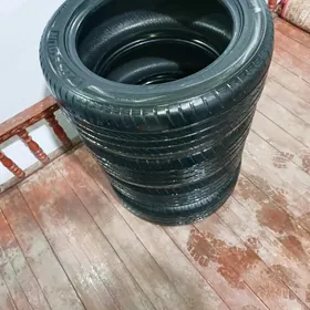 215 55 17 teker текер