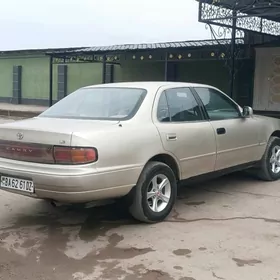 Toyota Camry 1992