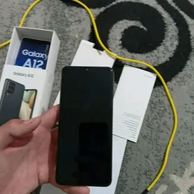 Samsung A12