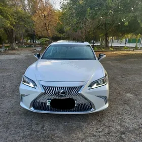 Lexus ES 350 2019