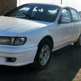 Nissan Cefiro 1995