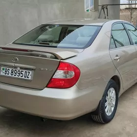 Toyota Camry 2003