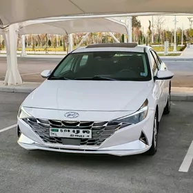 Hyundai Elantra 2021