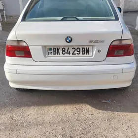 BMW E39 2001