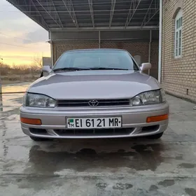 Toyota Camry 1993