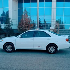 Toyota Camry 2003