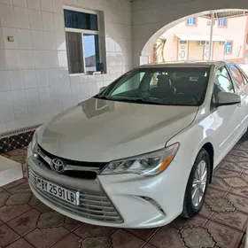 Toyota Camry 2016