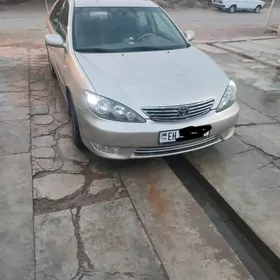 Toyota Camry 2003
