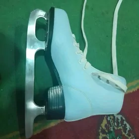 konki. коньки.