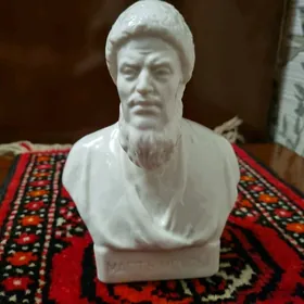 Статуэтка , Махтумкули