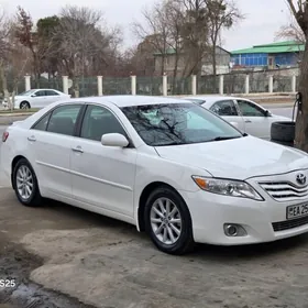 Toyota Camry 2010