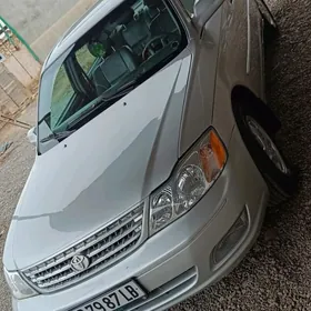Toyota Avalon 2000