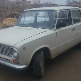 Lada 2111 1980