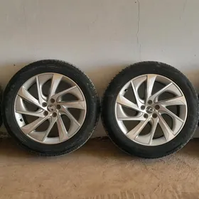 Lexus RX 350 20 lik disga.