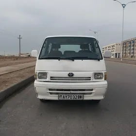 Toyota Hiace 1998