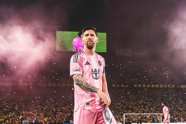 Месси забил гол и сделал ассист в матче с «Барселоной»: но есть ньюанс…