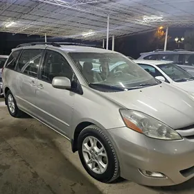 Toyota Sienna 2006