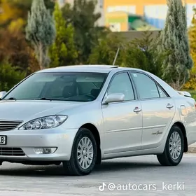Toyota Camry 2004