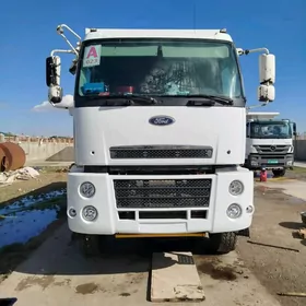 Ford Cargo 3535D 2013