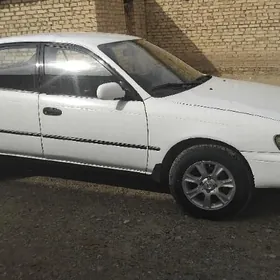 Toyota Corolla 1993