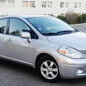 Nissan Versa 2010