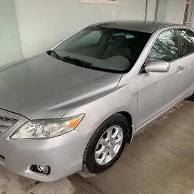 Toyota Camry 2010