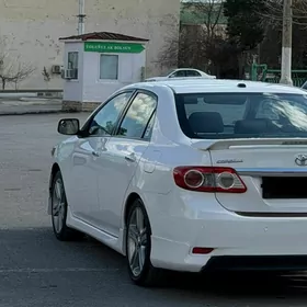 Toyota Corolla 2012