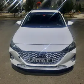 Hyundai Accent 2021