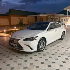 Lexus ES 350 2021