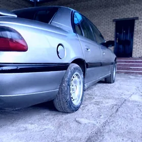 Opel Omega 1999