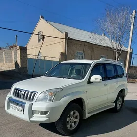 Toyota Land Cruiser Prado 2004