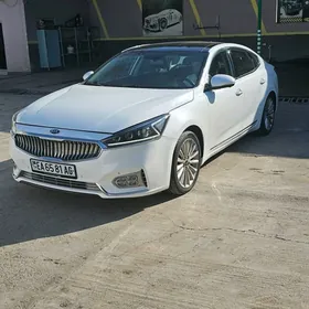Kia Cadenza 2017