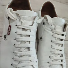 Levi's krosowka koja кроссовки