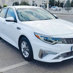 Kia Optima 2020