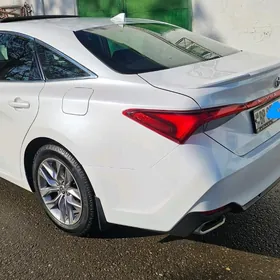 Toyota Avalon 2021
