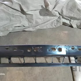 Bufer bmw 5-lik 525  E-34 öňi