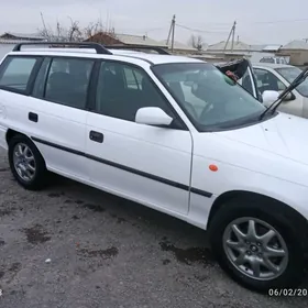Opel Astra 1995